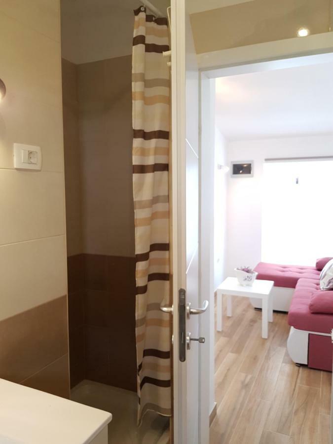 Apartment Ulika Marčana Exterior foto